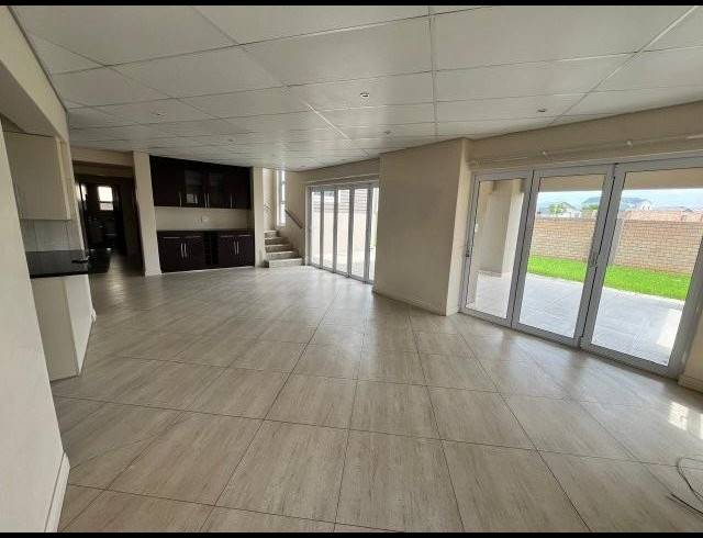 4 BEDROOM PROPERTY TO RENT IN RIVERSPRAY LIFESTYLE ESTATE